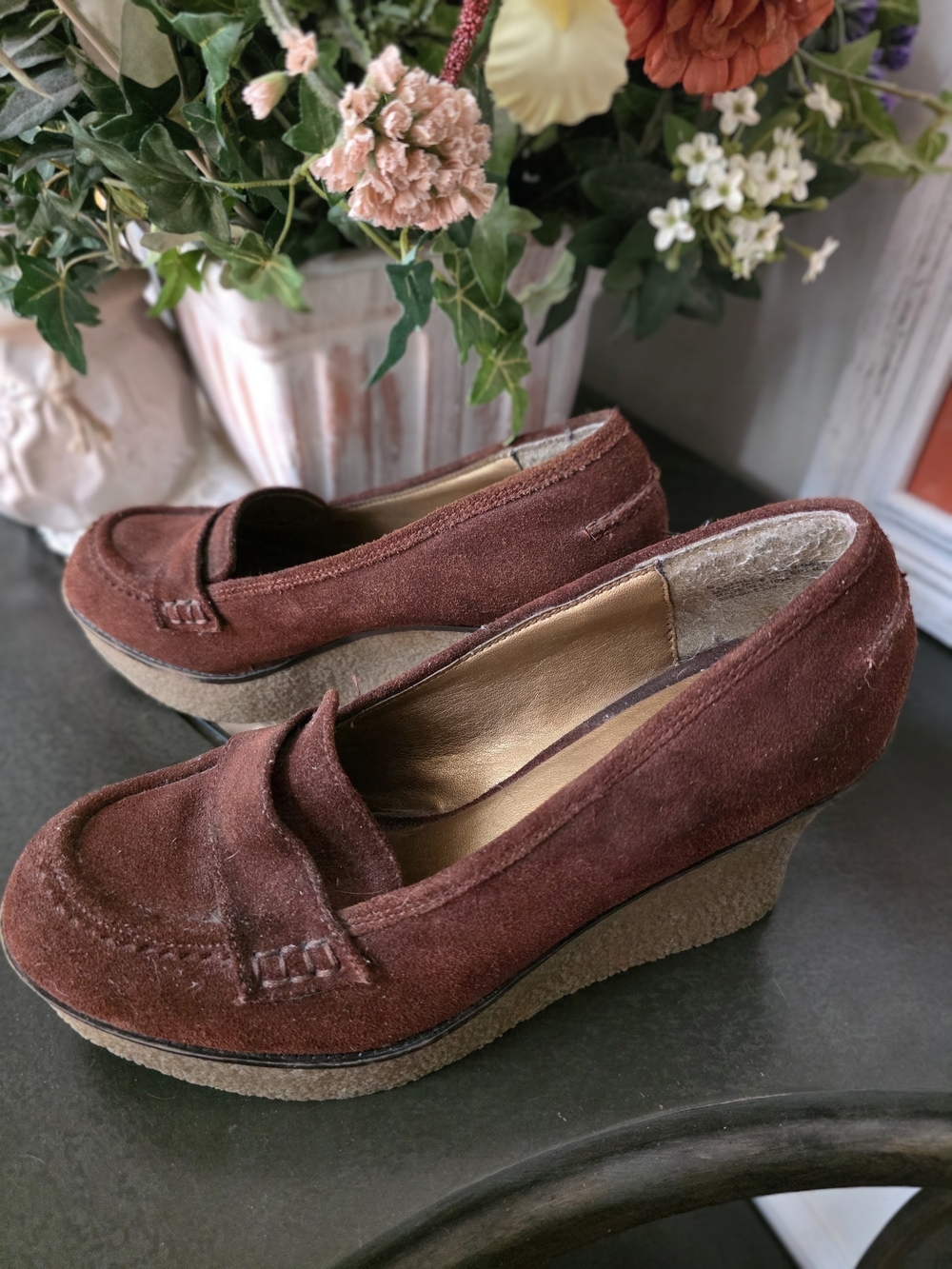 Xhilaration Suede Wedge Loafers